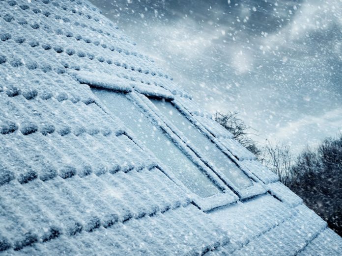 VELUX-snow-window