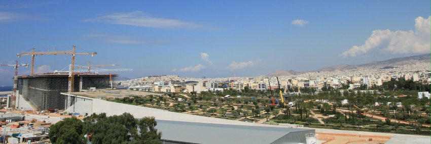 Panoramica delle gru Niederstätter, Renzo Piano - Atene