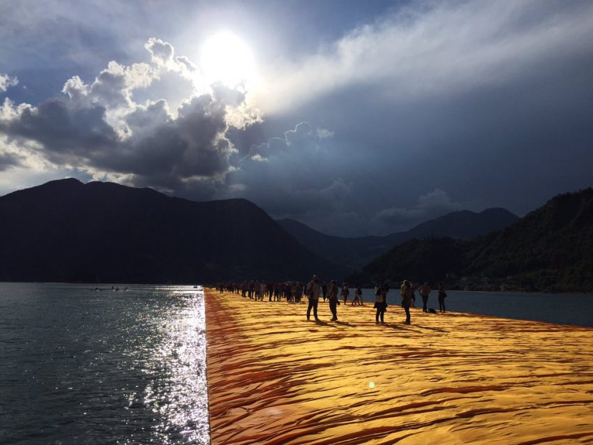 The floating piers