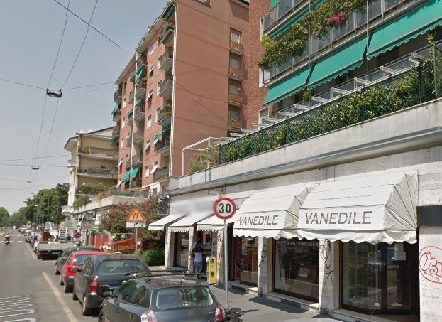 Vanedile, vetrine showroom in Carlo Dolci