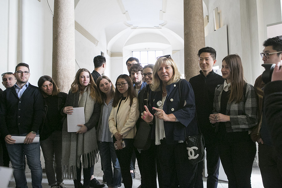 Vicky Syriopoulou, Oikos, e i ragazzi dell'Accademia di Brera