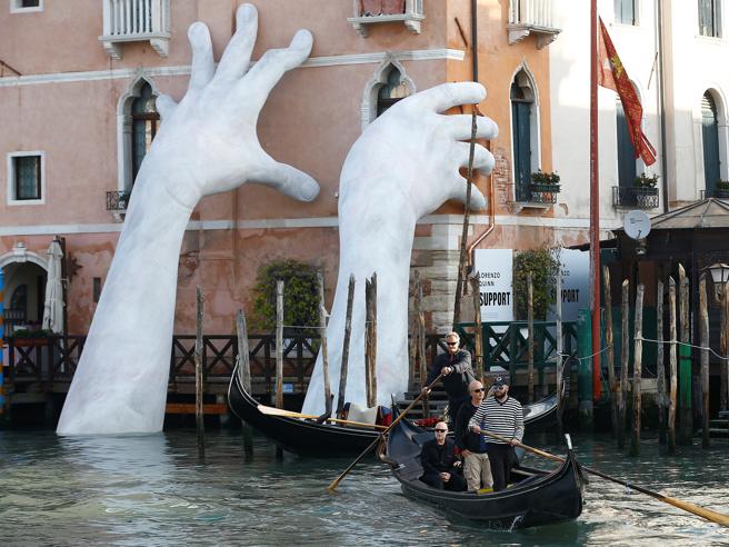 Lorenzo Quinn, Venezia