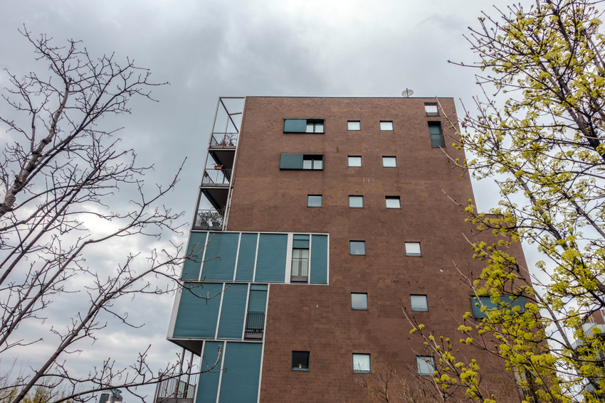 Milano, edificio residenziale