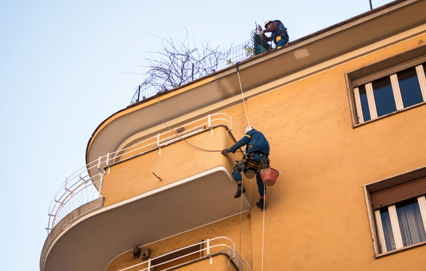 Lavori di Edilizia Acrobatica