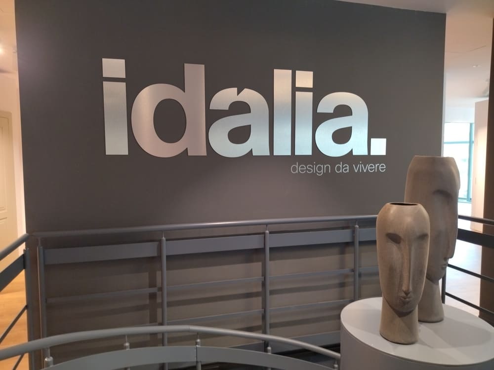 idalia-milano