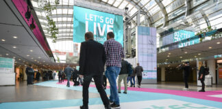 Successo per glasstec, la Fiera Internazionale per l’Industria del Vetro che torna nel 2024 glasstec