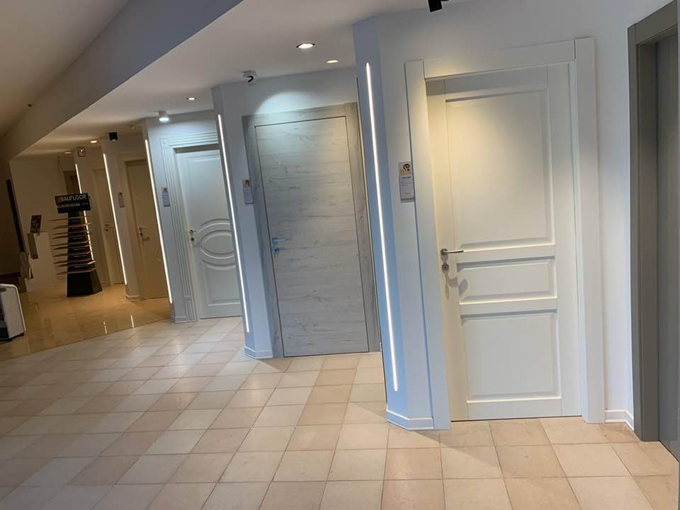 Ipermat-show-room-porte