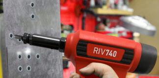 rivit-rivettatrici-batteria