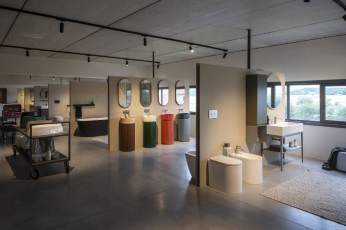 Lo showroom Spazio Colavene a Civita Castellana (Viterbo)