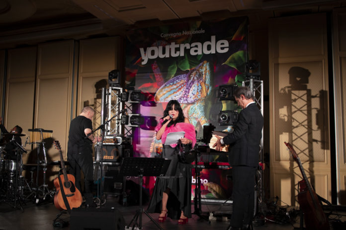 La consegna degli YouTrade Awards condotta da Virginia Gambino nella serata che ha preceduto il XVII Convegno YouTrade