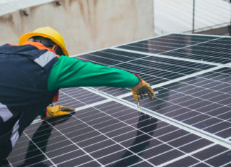 Installazione di un pannello fotovoltaico